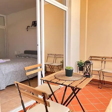 Acogedor Con Vistas Al Mar 아데제