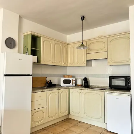 Apartamento Acogedor Con Vistas Al Mar